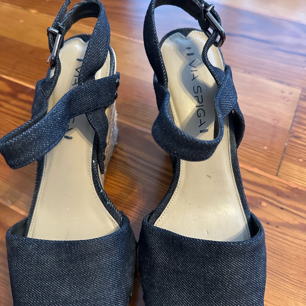 Via Spiga size 8 Blue Sandals Elegant Design